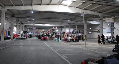 Tarih Değişti, Esnaf Yetişemedi: Pazar Yerinde Dikkat Çeken Sessizlik