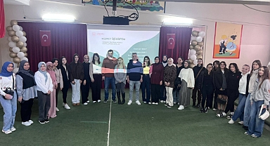 Kırklareli'nde Erasmus+ Deneyimleri Öğrencilerle Buluştu