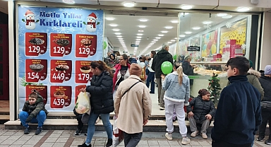 Kırklareli'nde Yılbaşı Gecesinin Vazgeçilmezi: Kuruyemiş Tezgâhları