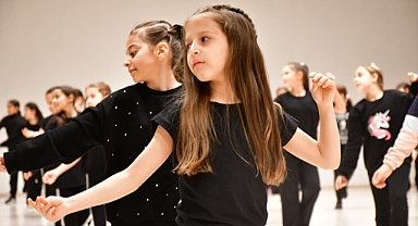 Lüleburgaz'da Çocuklardan Muhteşem Dans Projesi: İlk Sahne 23 Nisan'da