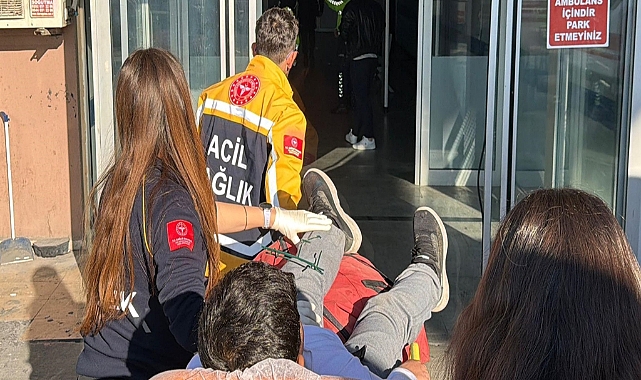 Okul bahçesinin çitinden atlarken bacağına demir saplandı