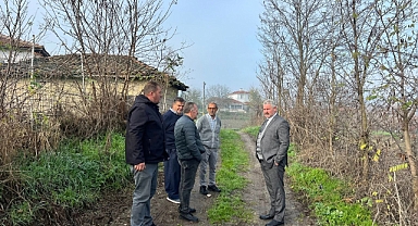 Pehlivanköy Belediyesi Akarca Köyü'nde Yol Onarım Çalışmalarına Başladı