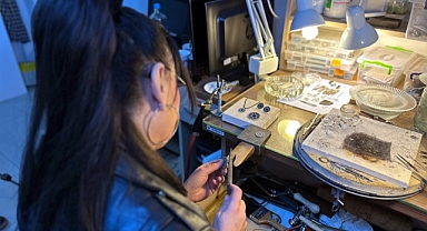 Selimiye Camisi minberindeki motifleri, gümüş takı setine işledi