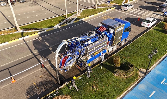 TESKİ'NİN YENİ NESİL KOMBİNE KANAL TEMİZLEME ARACI SAHADA