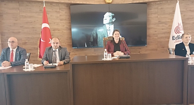 Vali Sezer'in Ankara Temasları Edirne Meclisi'nde Siyasi Gerilimi Artırdı