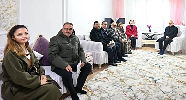 Vali Turan’dan Taner Ailesine 2025 Aile Yılı Ziyareti
