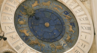 23 Ocak Cuma Günlük Burç Yorumları: Bugün Burçları Neler Bekliyor?