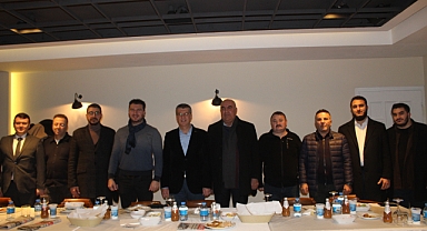 Başkan Yayla Basınla Bir Araya Geldi 