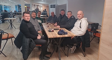 Çay Bahçesinde Babaeski Gündemi Masaya Yatırıldı