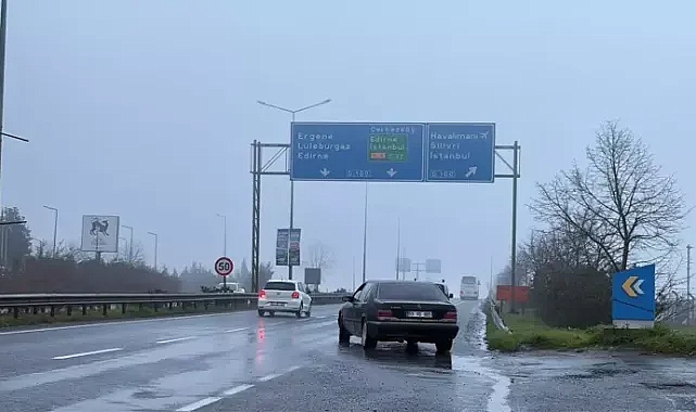 Çorlu’da yağmur ve sis etkili oldu