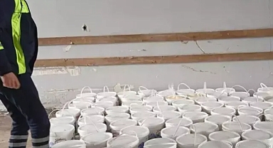 Durdurulan araçta son tüketim tarihi geçmiş, sahte etiketli 800 kilo tereyağı ele geçirildi