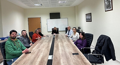 Kırklareli Eğitim ve Araştırma Hastanesi'nde İç Hastalıkları Değerlendirme Toplantısı