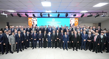 Müdür Altınöz, Antalya'daki İl Millî Eğitim Müdürleri Toplantısına Katıldı