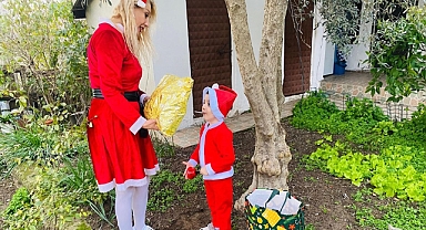 Tekirdağ'da çocukların 'Noel ablası' 100 çocuğa hediye dağıttı