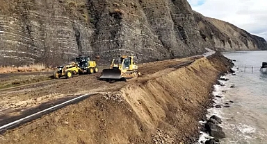 Tekirdağ’da heyelan riski nedeniyle yol trafiğe kapatıldı