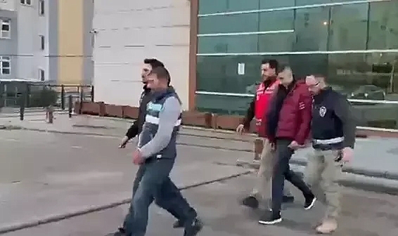 Telefon dolandırıcıları, 50 saatlik görüntü incelenerek yakalandı