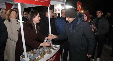 Edirne'de Ramazan Coşkusu: Başkan Akın'dan Selimiye Camii'nde İkram