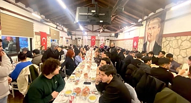 Evlilik Kredisi Alan Gençler İftarda Bir Araya Geldi