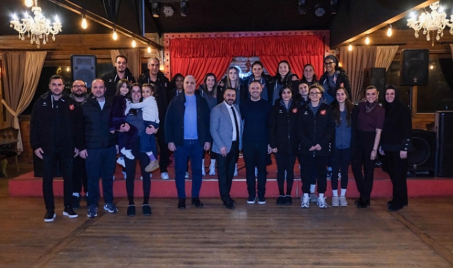 Galibiyetin Sevinci, İftar Sofrasında Paylaşıldı