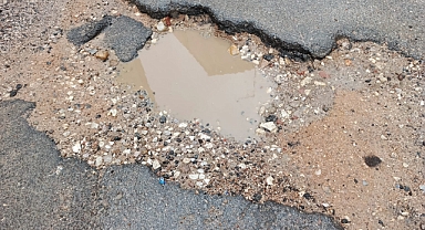 Kırklareli Merkez Yayla Caddesi Ara Sokakta Yolda Tümsek Oluştu