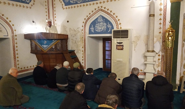 Kırklareli'nde 2026 Yılının İlk Teravih Namazı Kılındı