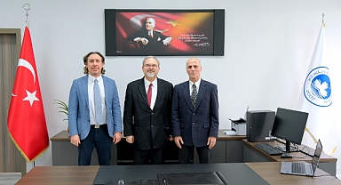 Kırklareli Üniversitesi Tıp Fakültesi'nde Dekanlık Devir Teslimi