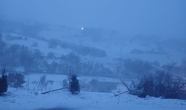 Kofçaz İlçesi Beyaza Büründü