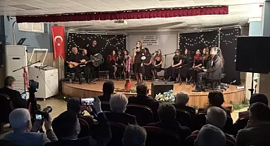 Lise öğrencileri türkülerle Neşet Ertaş'ı andı