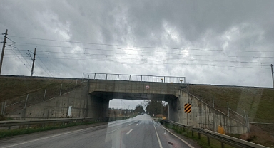 TCDD'den Yüksek Gerilim Uyarısı!