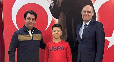 Vize'de İstiklal Marşı'nı Güzel Okuma Yarışması Coşkusu