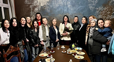 Başkan Filiz Gencan'dan Kadın Gazetecilere Destek: 