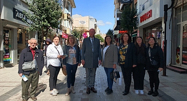 İYİ Parti'den Kırklareli'nde Marteniçka Etkinliği: Baharın Umudu Paylaşıldı