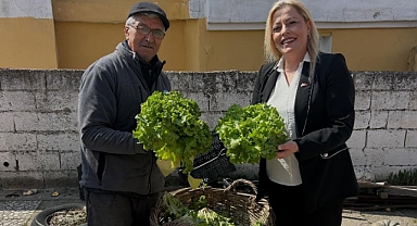 Kaynarca Belediye Başkanı Neşe Çevikbaş'tan Esnaf Ziyareti