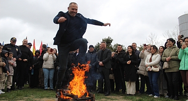 Kırklareli'nde Nevruz Coşkusu: Millet Bahçesi'nde Renkli Kutlama