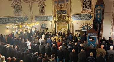 Kırklareli’nde Ramazan’ın Son Teravihine Yoğun Katılım