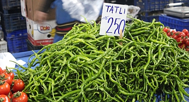 Sebze Alışverişi Zorlaştı: Kırklareli Pazarlarında Tatlı Biberin Kilosu Yükseldi