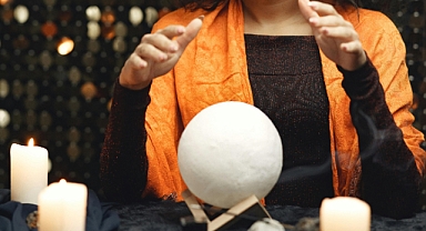 19 Nisan 2026 Astroloji Yorumu: Yeni Haftaya Hazırlık Günü