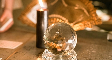 22 Nisan 2026 Astroloji Yorumu: Hareketli ve Hızlı Bir Gün