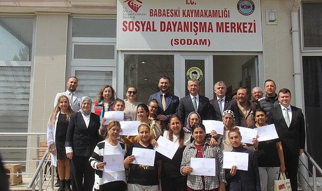 Babaeski’de Eğitimini Tamamlayan Kursiyerlere Sertifika