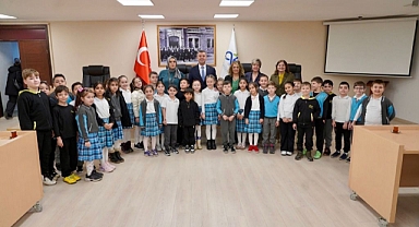 Başkan Sarıkurt Kapılarını Küçük Misafirlere Açtı