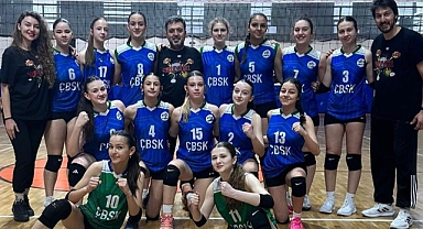 ÇBSK`nın Küçük Kızları Namağlup Türkiye Şampiyonası`nda