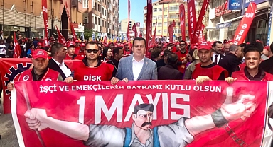 CHP’li Gündoğdu: “Saraylar Sizin, Meydanlar Bizim”