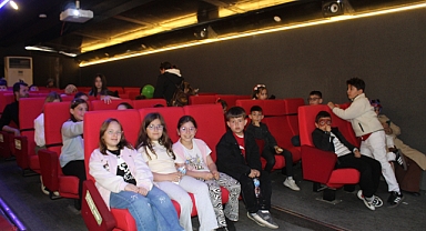 Çocuklara Bayram Sürprizi! Kırklareli'nde Ücretsiz Sinema Keyfi
