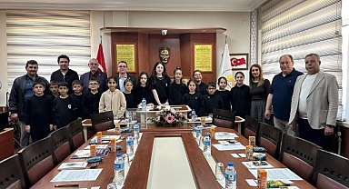 Demokrasi Eğitimi Sınıftan Meclise Taşındı! İşte O Anlar