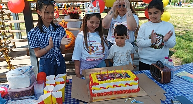 Edirne'de Kitap Fuarı Coşkusu: Minik Yazarlar Damga Vurdu