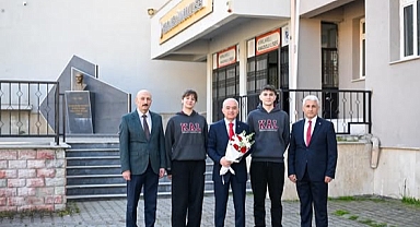 Vali Turan'dan Okullara Ziyaret