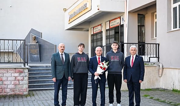 Vali Turan'dan Okullara Ziyaret