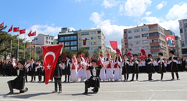 Hüsamettin Mehmet Ateş Anaokulu'ndan Muhteşem Kafkas Gösterisi