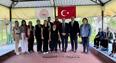 Kaymakam Yıldız'dan Huzurevine Ziyaret
