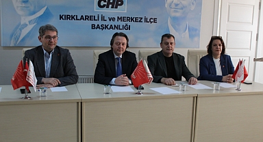 Kırklareli CHP Toplantısında Gündem Romanlar Günü Oldu